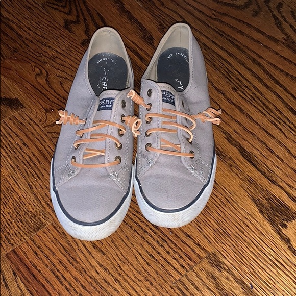 sperry walking shoes